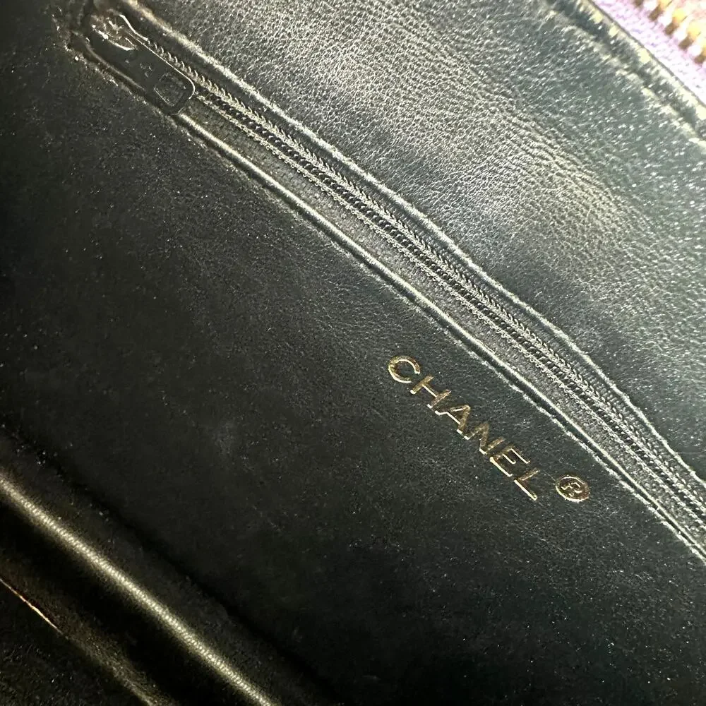 CHANEL Vintage Purple Quilted Suede Chain Link Shoulder Bag CC Logo Tassel Charm - Picture 11 of 16